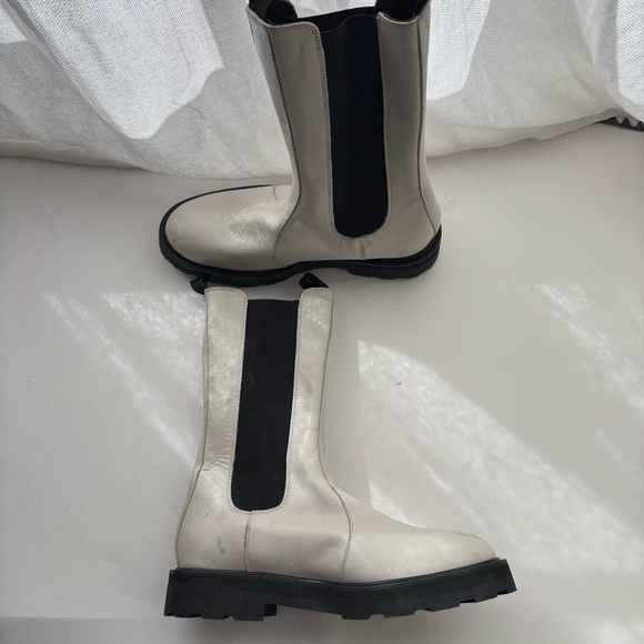LITA BY CIARA Thrive Tall Chelsea Boot PLATFORM LEATHER OFF WHITE Sz 36/US6 - Picture 4 of 10